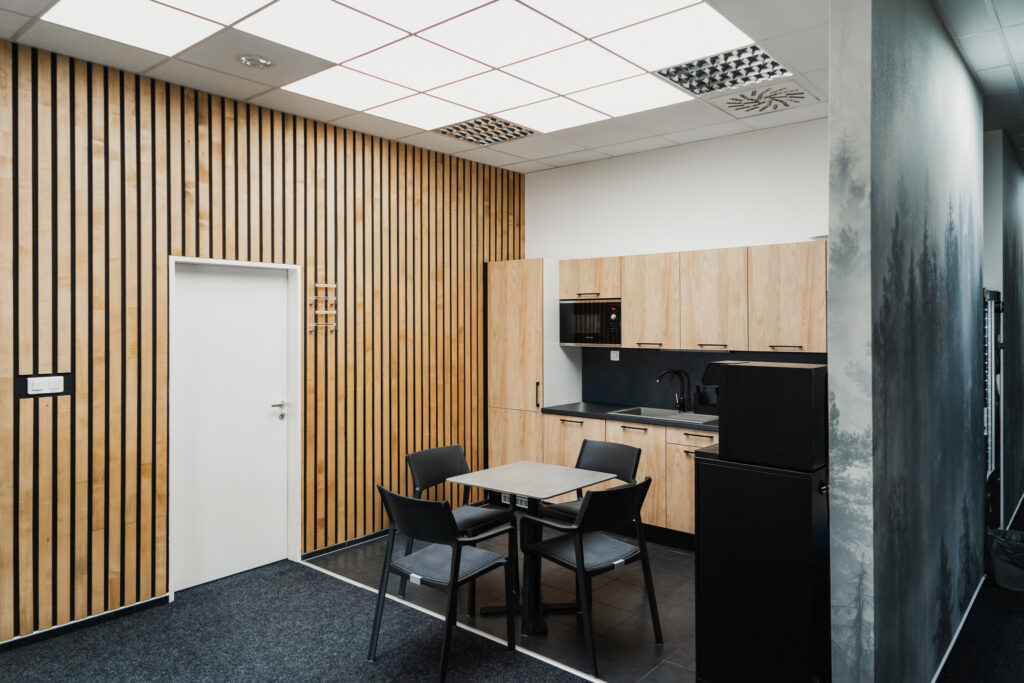 Fully quipped building for administrative use in D1 Park Senec | buy or rent