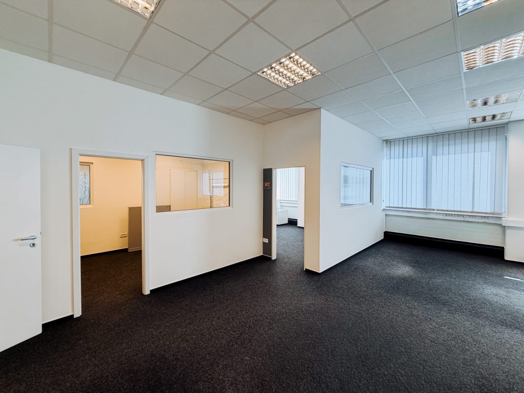 Building D – Administrative / Office