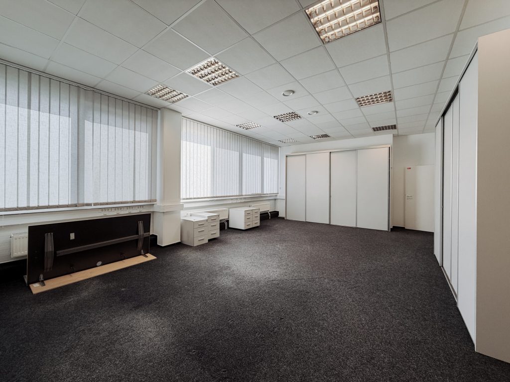 Building D – Administrative / Office